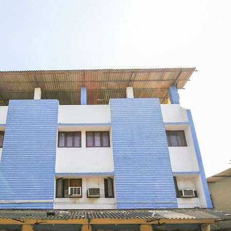 Spot On 67211 Hotel Gokul Daman Exterior photo